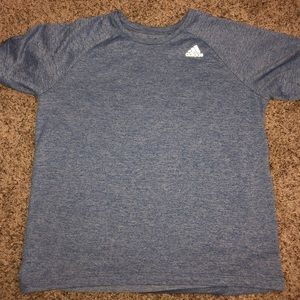 Adidas T-Shirt